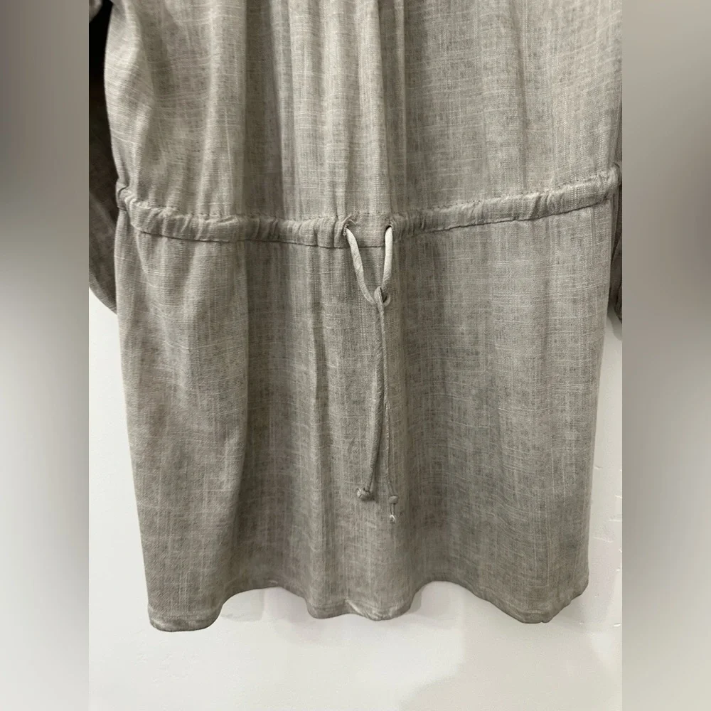 M. Rena Cinched Back Ruched Blouse V-neck size S/M - Picture 6 of 13